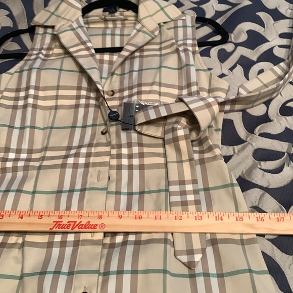 Burberry claddic plaid sleeveless dress with belt - Picture 8 of 8